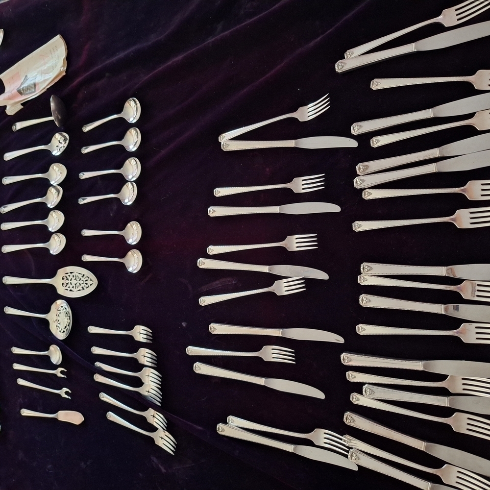 Prestige Silver Plate Vintage Prestine Forks and Knife  Set Lot 2 - Picture 9 of 16